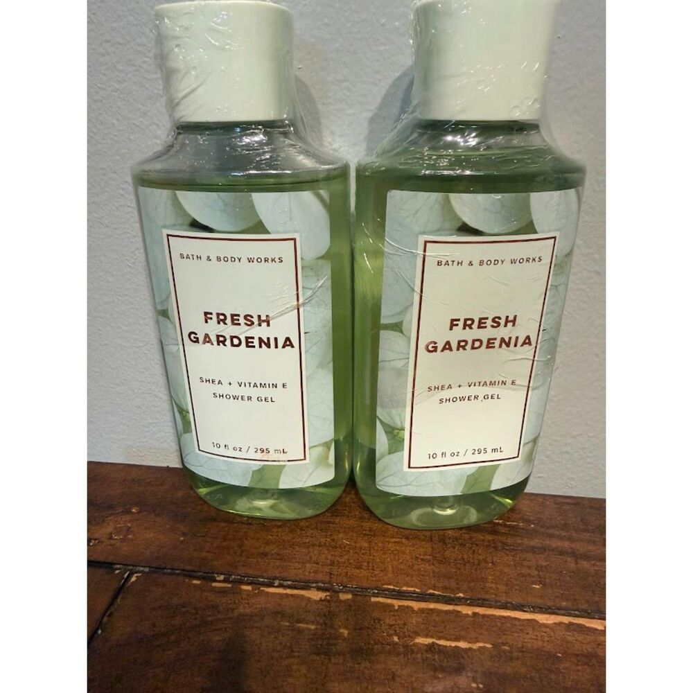 BATH & BODY WORKS FRESH GARDENIA SHOWER GEL X2
